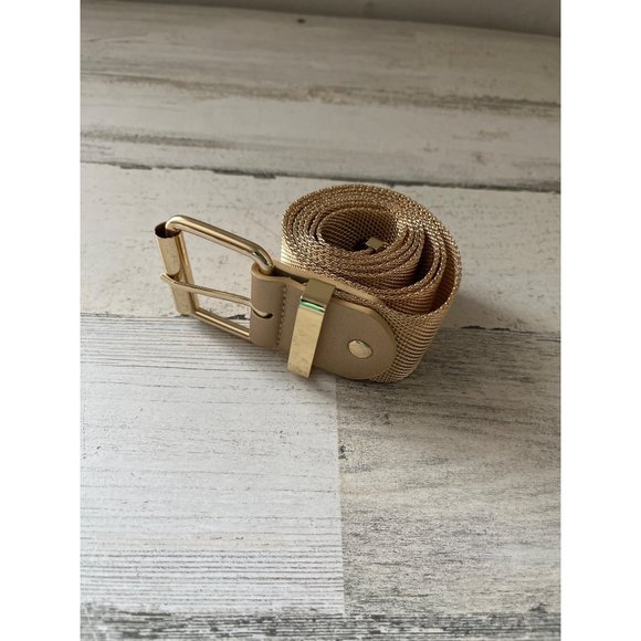Gold tone metal mesh woman’s belt with buckle - Picture 1 of 3